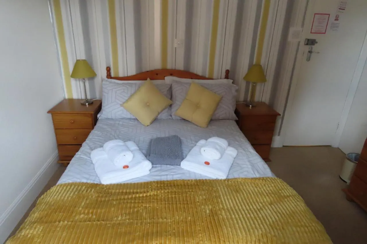 Lysander Hotel Scarborough 4*,