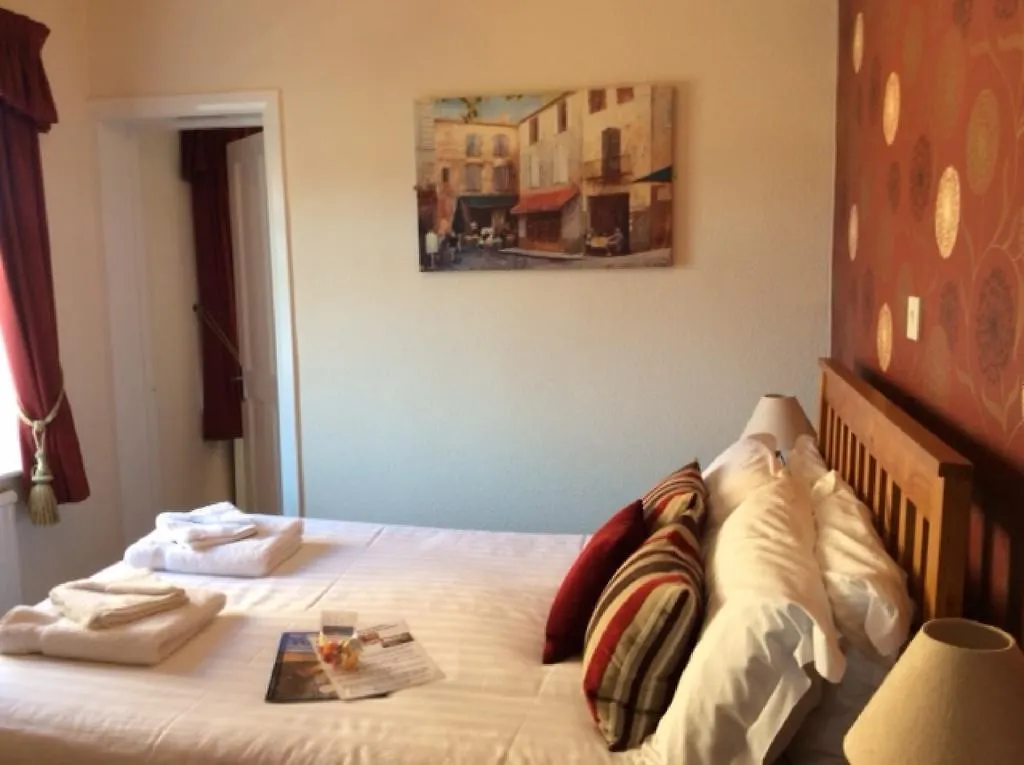 Lysander Hotel Scarborough Panzió