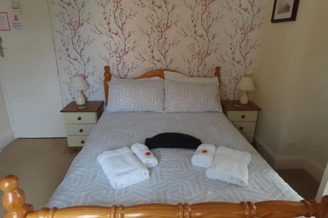 Lysander Hotel 斯卡伯勒
